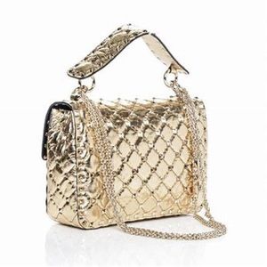 NEW WITH TAGS! Valentino rockstud medium bag